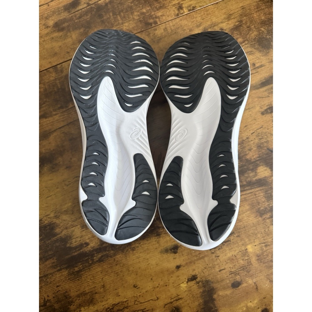 Size 14 - Asics Gel Excite 10 Black White - Picture 3 of 3
